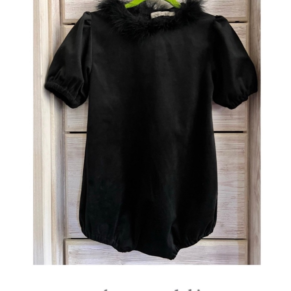 Carbon soldier black velvet romper sz 3